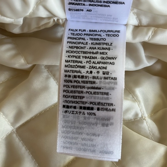 Levi's Baby Bubble Sherpa Trucker Jacket in Coconut Milk Size L NWT - Picture 12 of 14